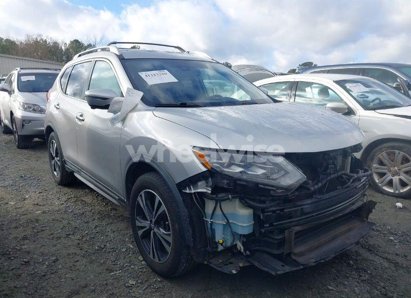 Photo 13 of 2018 Nissan Rogue SL (VIN JN8AT2MT7JW455622)