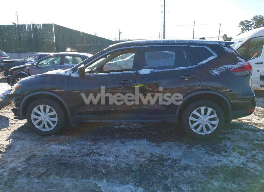 Photo 15 of 2018 Nissan Rogue S (VIN JN8AT2MT7JW458925)