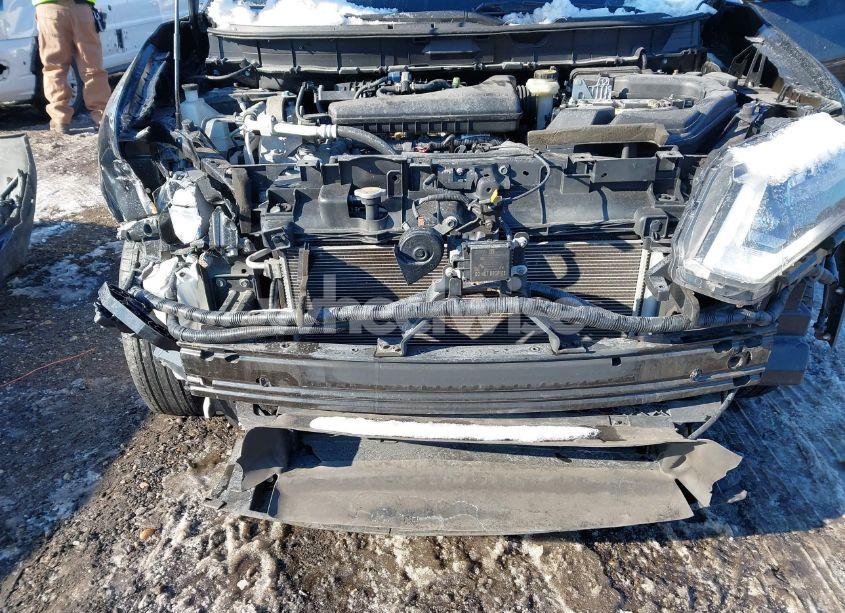 Photo 6 of 2018 Nissan Rogue S (VIN JN8AT2MT7JW458925)