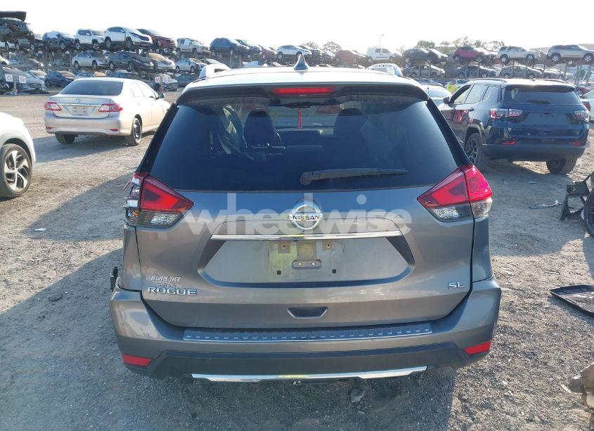 Photo 16 of 2018 Nissan Rogue SL (VIN JN8AT2MT7JW468550)