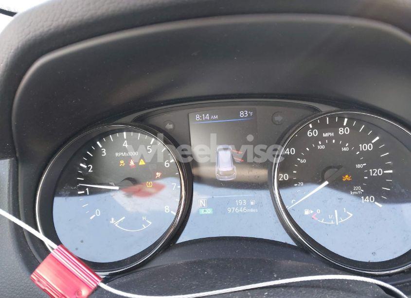 Photo 7 of 2018 Nissan Rogue SL (VIN JN8AT2MT7JW468550)