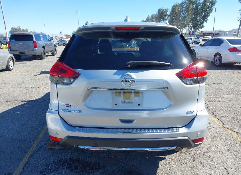 Photo 16 of 2019 Nissan Rogue SV (VIN JN8AT2MT7KW250271)