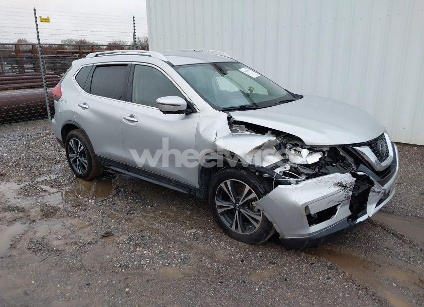 2019 Nissan Rogue SV (VIN JN8AT2MT7KW255504) main photo
