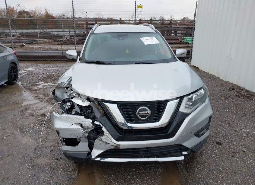 Photo 12 of 2019 Nissan Rogue SV (VIN JN8AT2MT7KW255504)