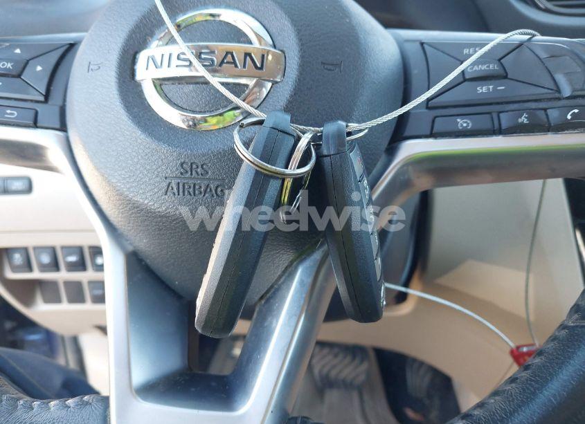 Photo 11 of 2019 Nissan Rogue SV (VIN JN8AT2MT7KW264302)