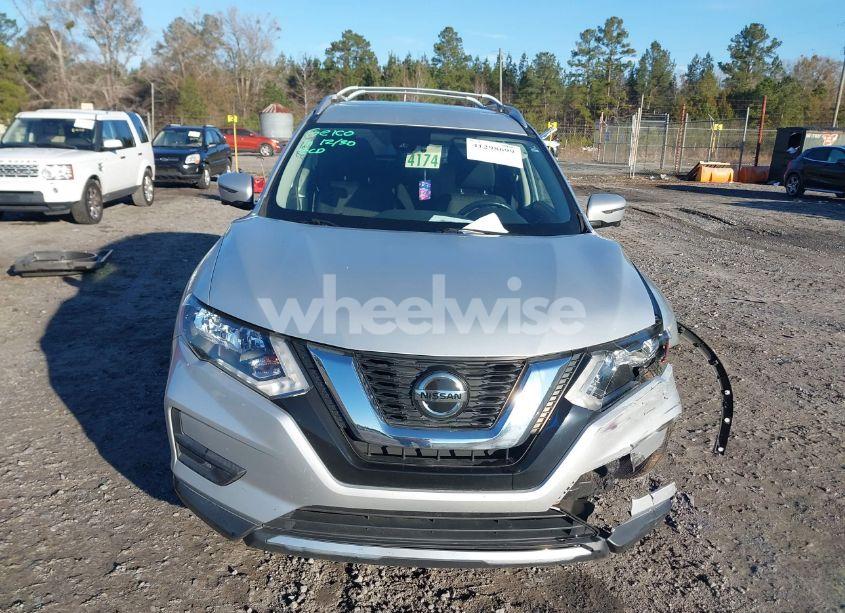 Photo 12 of 2020 Nissan Rogue SV FWD (VIN JN8AT2MT7LW006623)