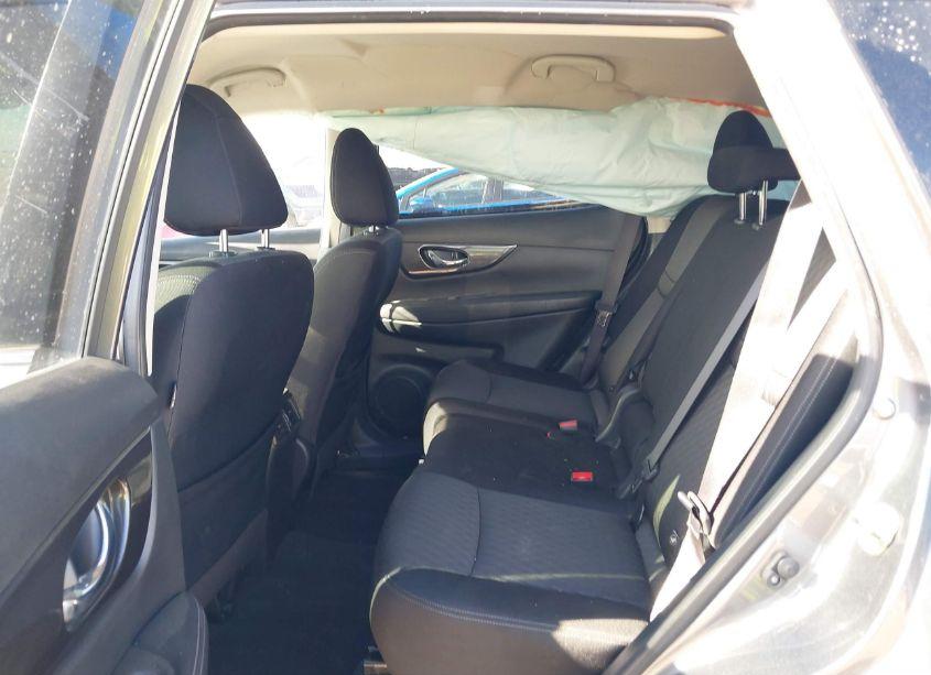 Photo 8 of 2020 Nissan Rogue SV FWD (VIN JN8AT2MT7LW015323)