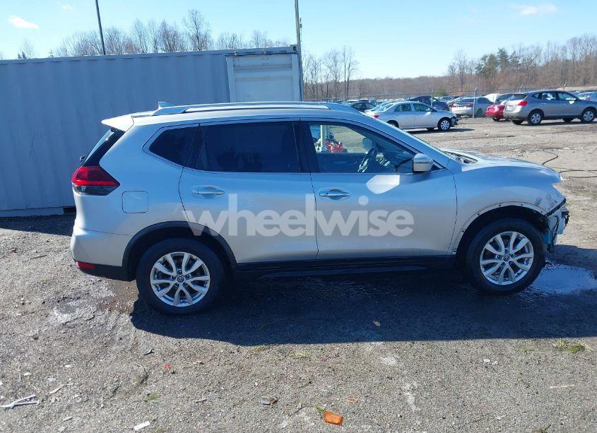 Photo 14 of 2020 Nissan Rogue SV FWD (VIN JN8AT2MT7LW042019)