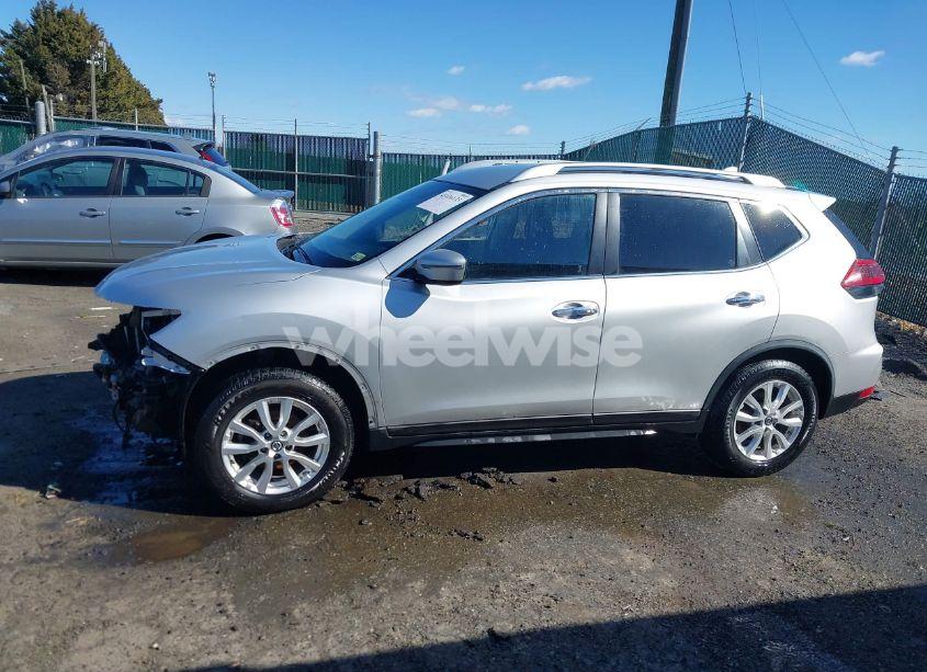 Photo 15 of 2020 Nissan Rogue SV FWD (VIN JN8AT2MT7LW042019)