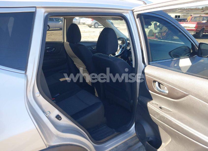 Photo 8 of 2020 Nissan Rogue SV FWD (VIN JN8AT2MT7LW042019)