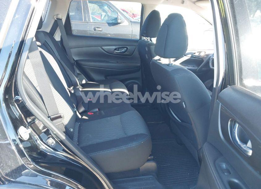 Photo 8 of 2020 Nissan Rogue SV FWD (VIN JN8AT2MT7LW043638)