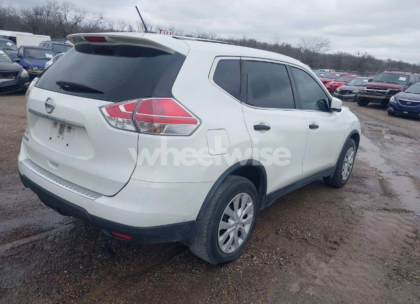 Photo 4 of 2016 Nissan Rogue S (VIN JN8AT2MT8GW012369)