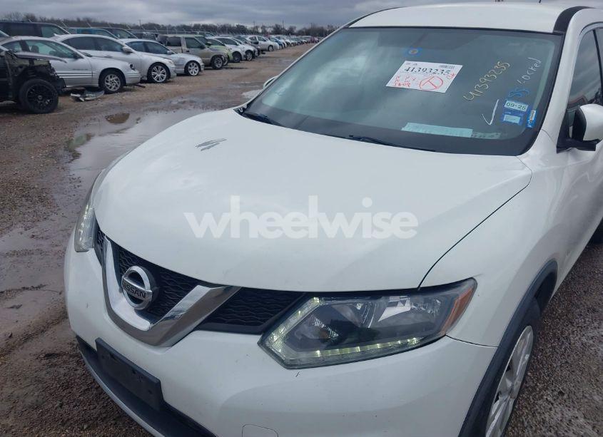 Photo 6 of 2016 Nissan Rogue S (VIN JN8AT2MT8GW012369)