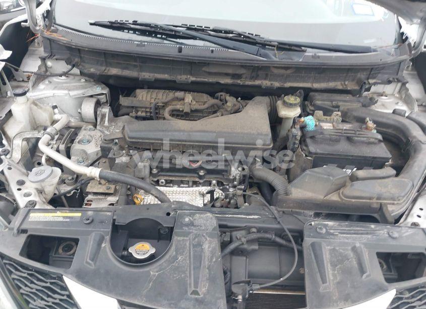 Photo 10 of 2016 Nissan Rogue S (VIN JN8AT2MT8GW019421)