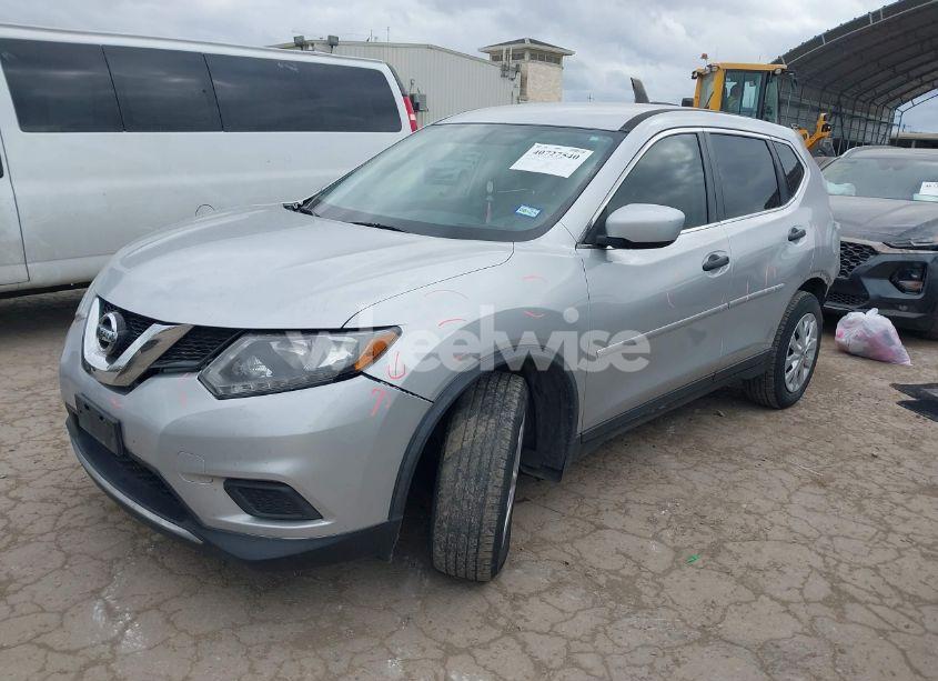Photo 2 of 2016 Nissan Rogue S (VIN JN8AT2MT8GW027681)