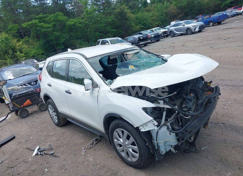 Photo 13 of 2017 Nissan Rogue S (VIN JN8AT2MT8HW140645)