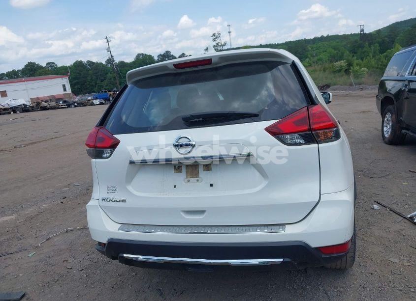 Photo 16 of 2017 Nissan Rogue S (VIN JN8AT2MT8HW140645)