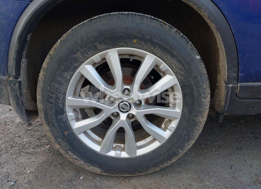 Photo 12 of 2017 Nissan Rogue SV (VIN JN8AT2MT8HW145408)