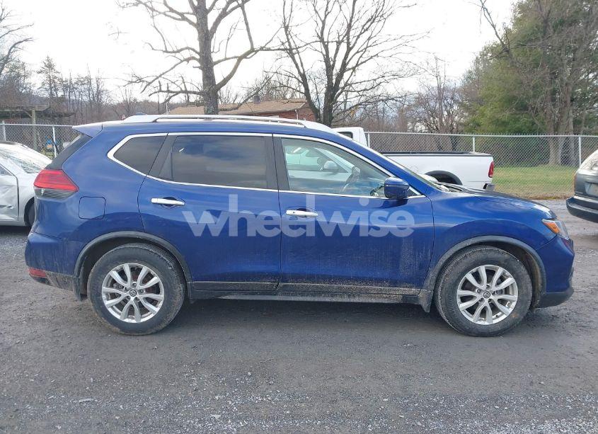 Photo 14 of 2017 Nissan Rogue SV (VIN JN8AT2MT8HW145408)