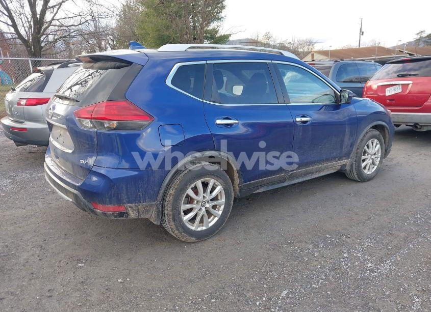 Photo 4 of 2017 Nissan Rogue SV (VIN JN8AT2MT8HW145408)