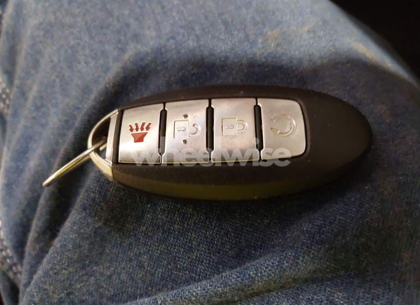 Photo 11 of 2017 Nissan Rogue SV (VIN JN8AT2MT8HW383680)