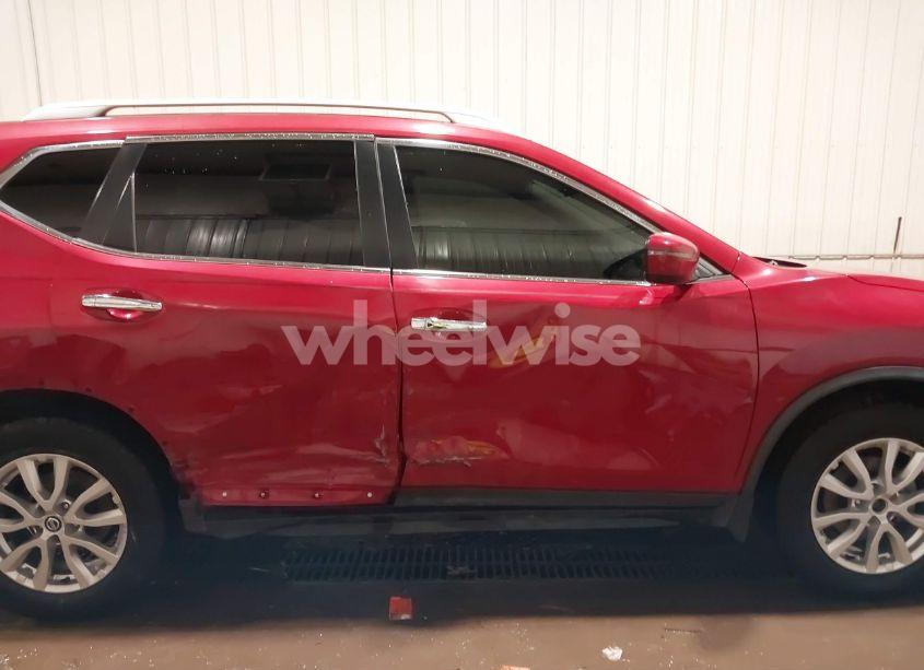 Photo 14 of 2017 Nissan Rogue SV (VIN JN8AT2MT8HW383680)