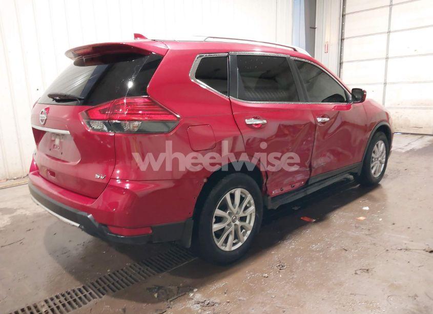 Photo 4 of 2017 Nissan Rogue SV (VIN JN8AT2MT8HW383680)
