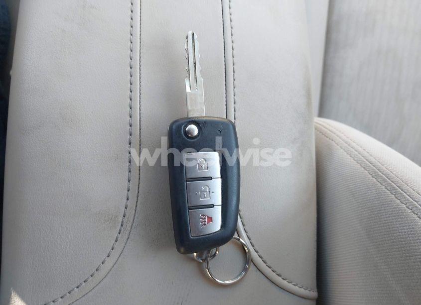 Photo 11 of 2017 Nissan Rogue S (VIN JN8AT2MT8HW385297)