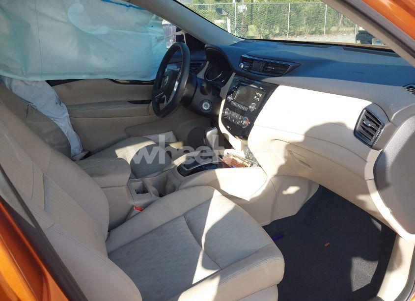 Photo 5 of 2017 Nissan Rogue S (VIN JN8AT2MT8HW385297)