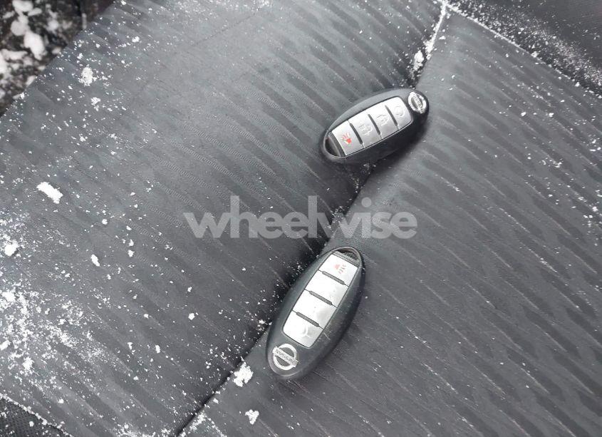 Photo 11 of 2017 Nissan Rogue SV (VIN JN8AT2MT8HW390905)