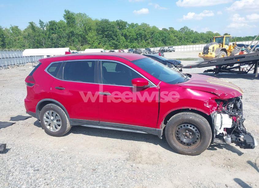 Photo 14 of 2017 Nissan Rogue S (VIN JN8AT2MT8HW395988)