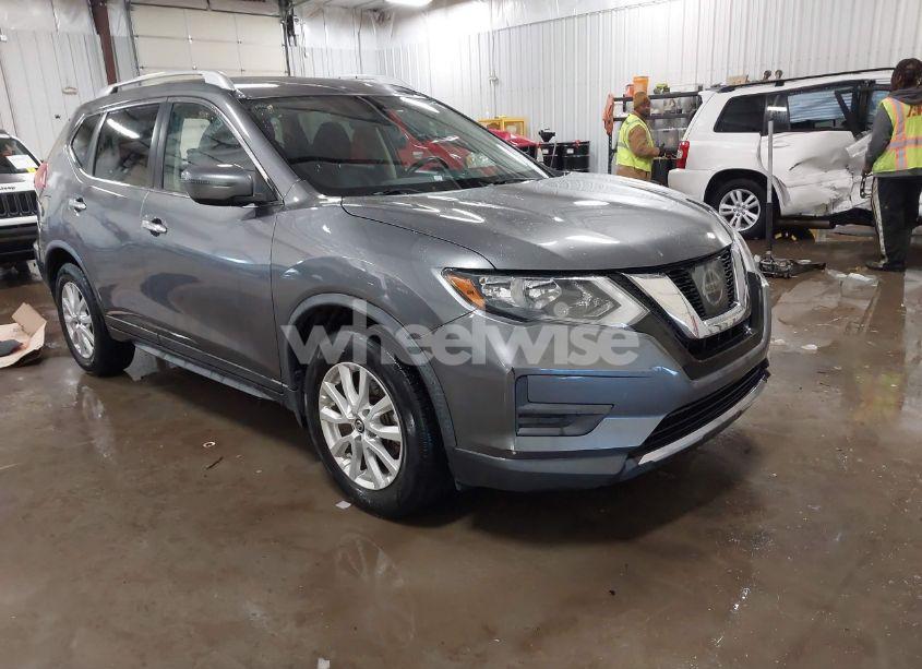 2017 Nissan Rogue SV (VIN JN8AT2MT8HW398308) main photo