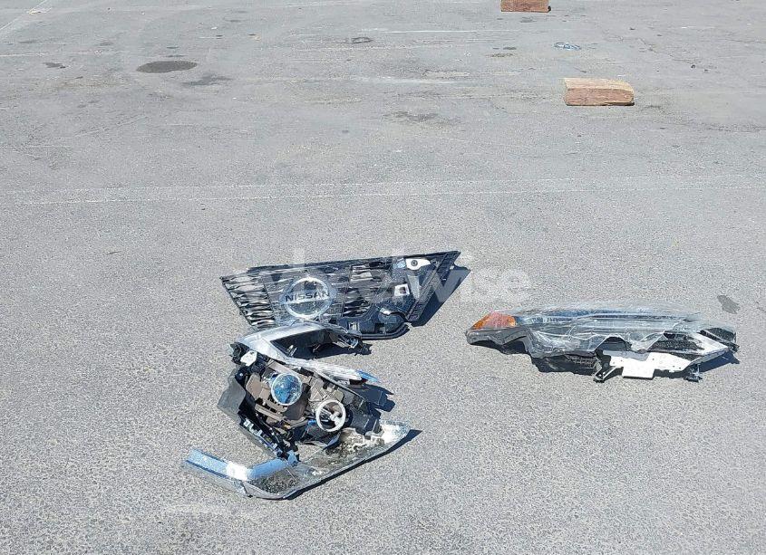 Photo 11 of 2017 Nissan Rogue SL (VIN JN8AT2MT8HW398700)