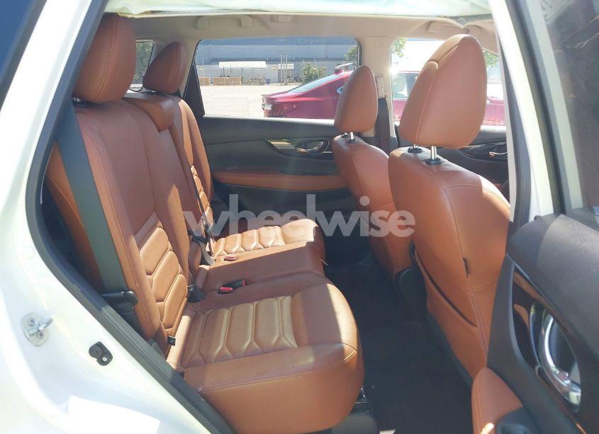 Photo 8 of 2017 Nissan Rogue SL (VIN JN8AT2MT8HW398700)