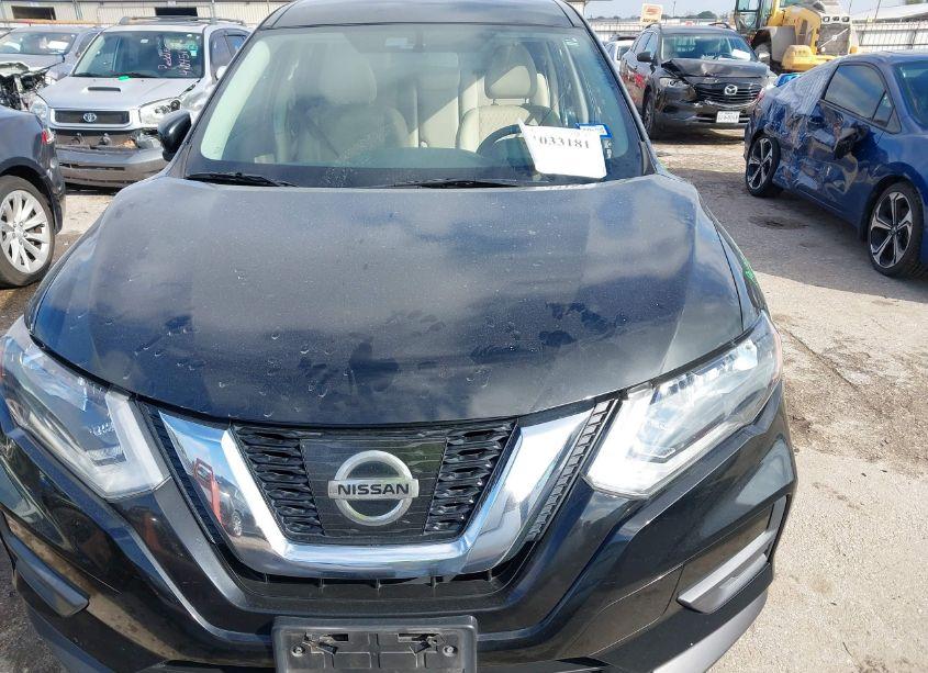 Photo 6 of 2017 Nissan Rogue S (VIN JN8AT2MT8HW399992)