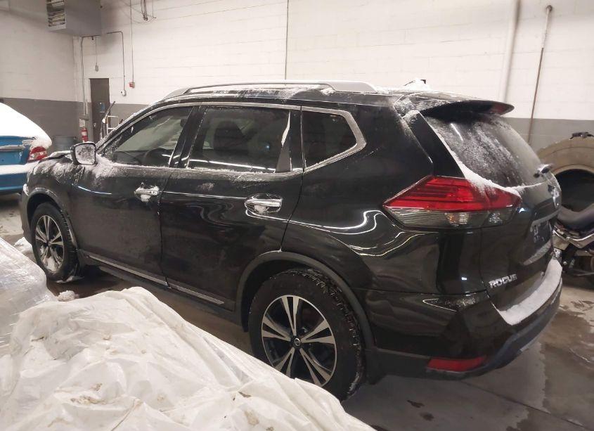 Photo 3 of 2017 Nissan Rogue SL (VIN JN8AT2MT8HW403894)