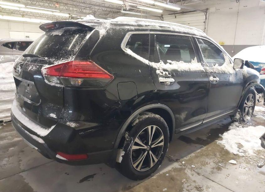 Photo 4 of 2017 Nissan Rogue SL (VIN JN8AT2MT8HW403894)