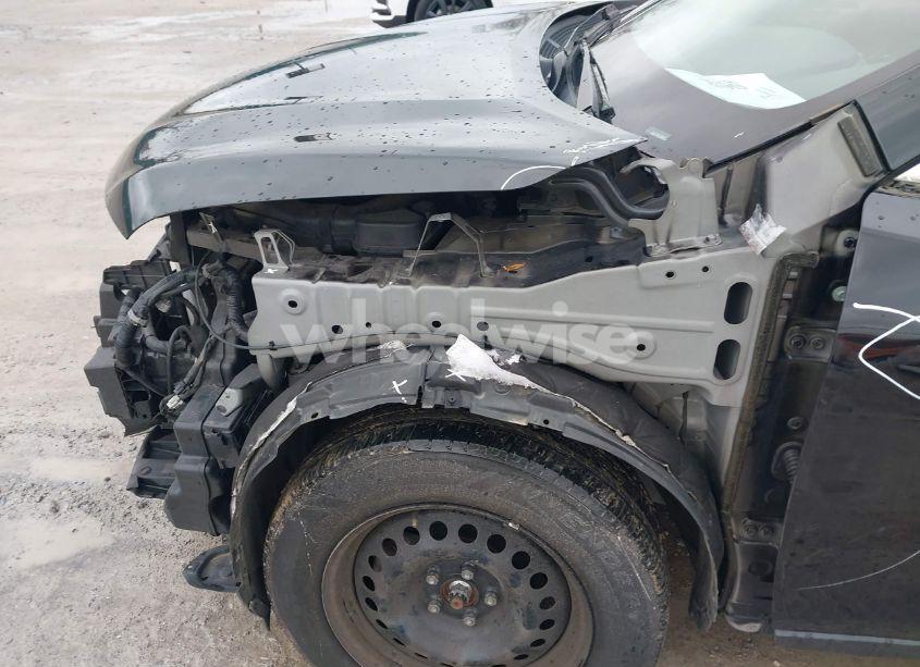 Photo 17 of 2018 Nissan Rogue S (VIN JN8AT2MT8JW451305)