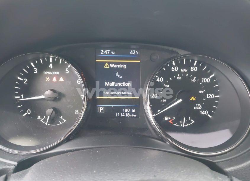 Photo 7 of 2018 Nissan Rogue S (VIN JN8AT2MT8JW451305)