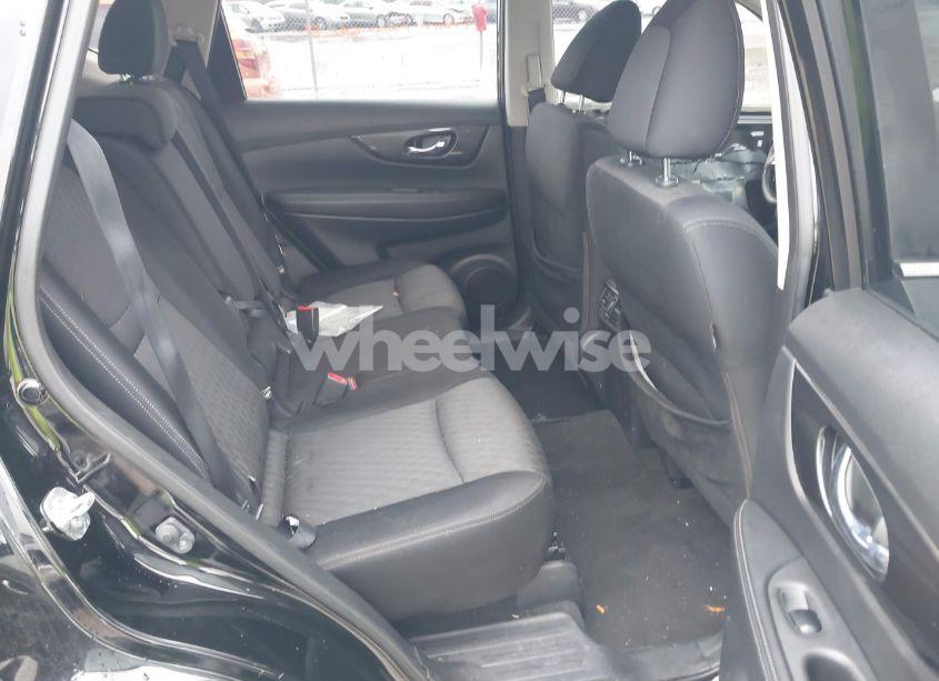 Photo 8 of 2018 Nissan Rogue S (VIN JN8AT2MT8JW451305)