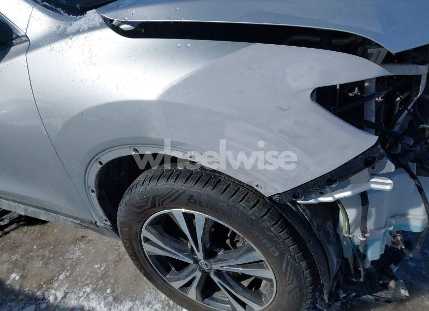 Photo 17 of 2018 Nissan Rogue SL (VIN JN8AT2MT8JW462191)