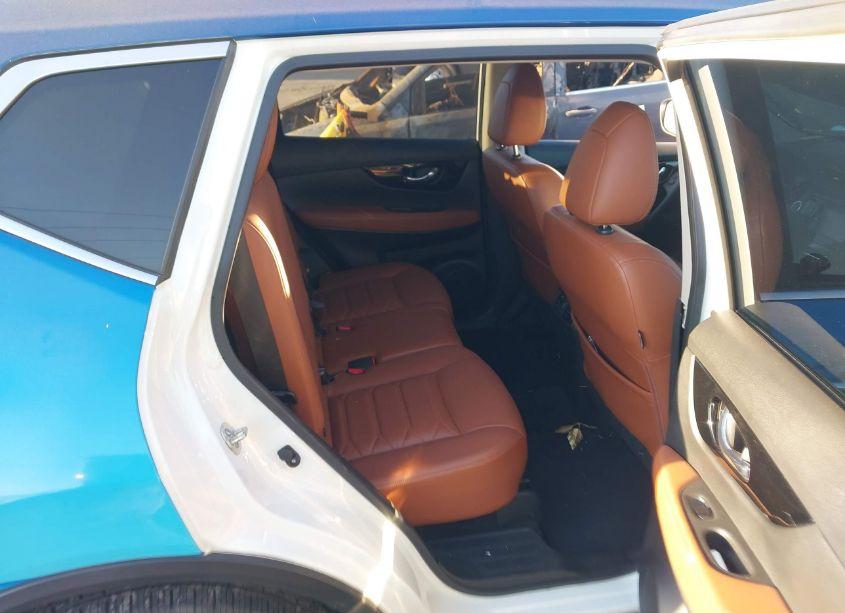 Photo 8 of 2018 Nissan Rogue SL (VIN JN8AT2MT8JW485762)