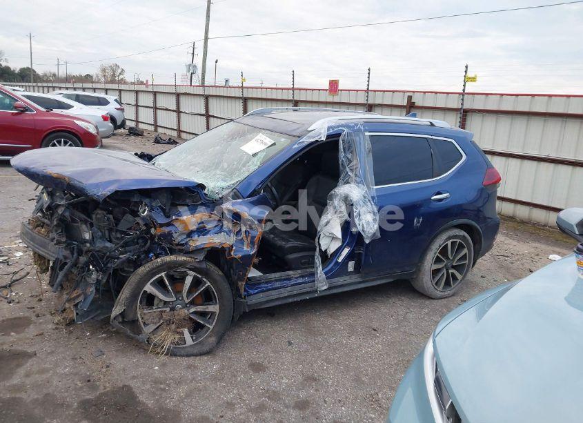 Photo 14 of 2018 Nissan Rogue SL (VIN JN8AT2MT8JW486863)