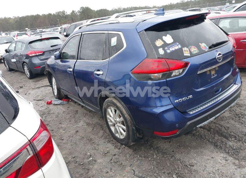 Photo 3 of 2019 Nissan Rogue SV (VIN JN8AT2MT8KW255947)