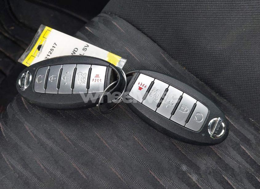 Photo 11 of 2019 Nissan Rogue SV (VIN JN8AT2MT8KW256449)