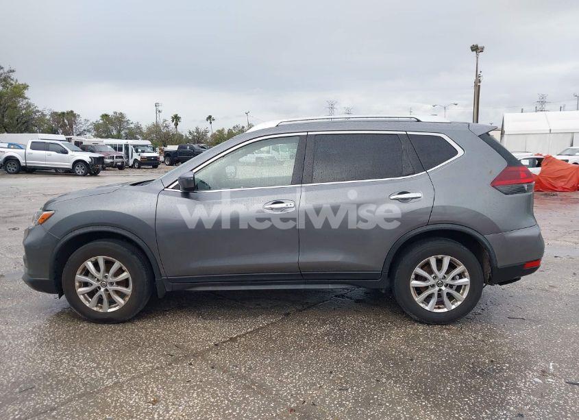 Photo 14 of 2019 Nissan Rogue SV (VIN JN8AT2MT8KW256449)