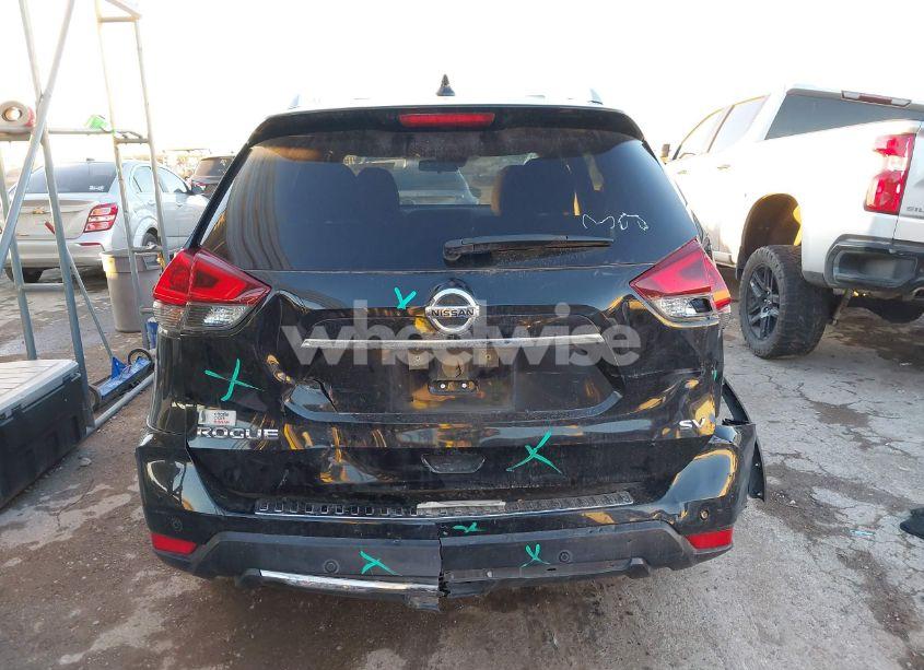 Photo 17 of 2019 Nissan Rogue SV (VIN JN8AT2MT8KW265944)
