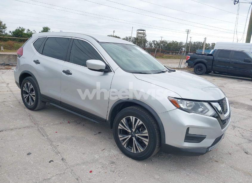 2019 Nissan Rogue S (VIN JN8AT2MT8KW502299) main photo