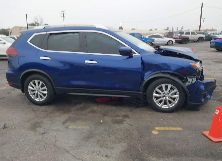 Photo 13 of 2020 Nissan Rogue SV FWD (VIN JN8AT2MT8LW014262)