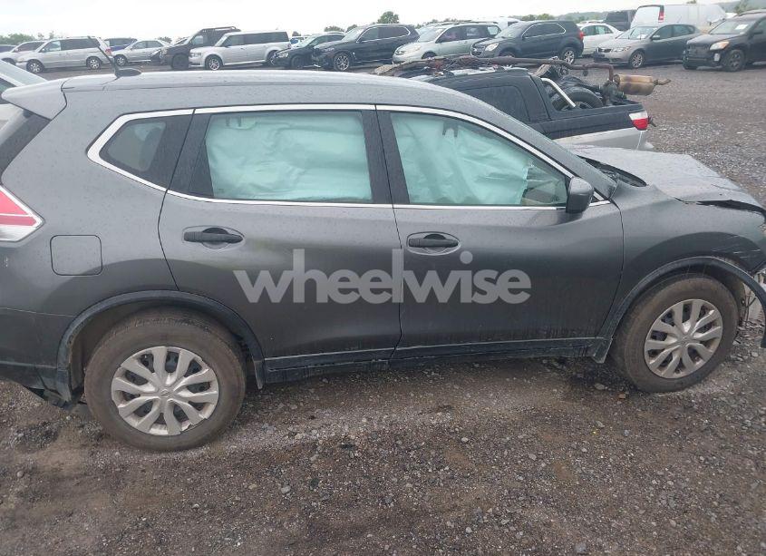 Photo 13 of 2016 Nissan Rogue S (VIN JN8AT2MT9GW008850)